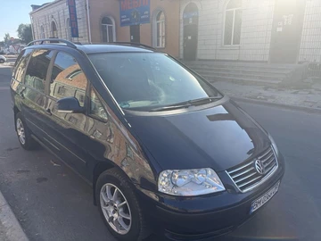 Авто Volkswagen Sharan 2010 № 7960993