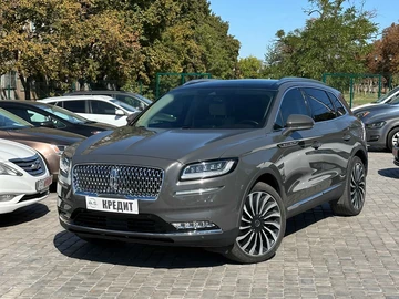 Авто Lincoln Blackwood 2022 № 7961030