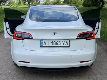 Авто Tesla Model 3 2021 № 7961053