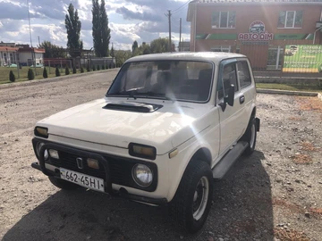 Авто ВАЗ 2121 1990 № 7961068