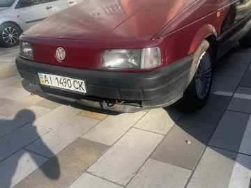 Авто Volkswagen Passat Sedan 1989 № 7961081