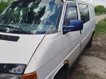 Авто Volkswagen Transporter 1995 № 7961127