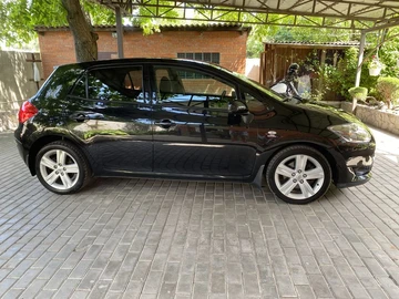 Авто Toyota Auris 2007 № 7961170