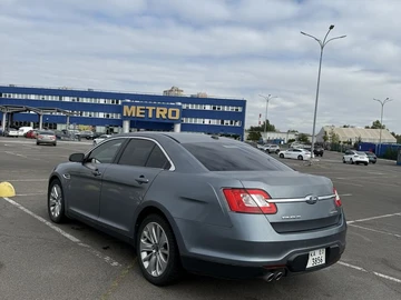 Авто Ford Taurus 2009 № 7961253