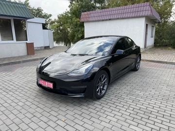Авто Tesla Model 3 2023 № 7961313