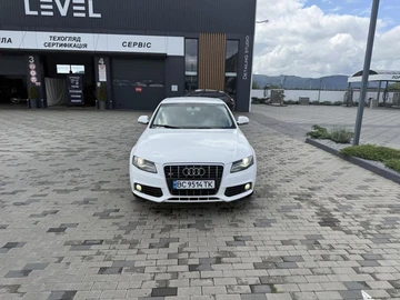 Авто Audi A4 2009 № 7961353