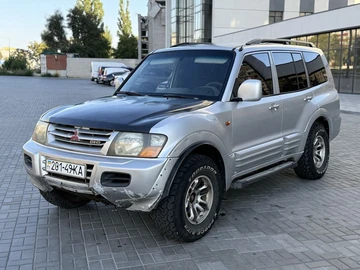 Авто Mitsubishi Pajero 2000 № 7961395
