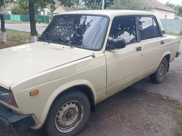 Авто ВАЗ 2105 1981 № 7961399