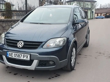 Авто Volkswagen Golf Plus 2007 № 7961403