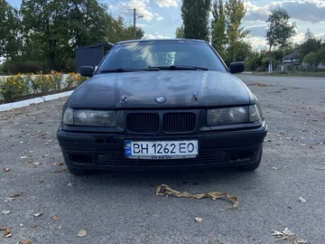 Авто BMW 3 Серия 1992 № 7961467