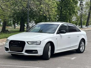 Авто Audi A4 2015 № 7961492
