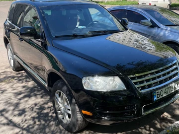 Авто Volkswagen Touareg 2004 № 7961547
