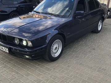 Авто BMW 5 Серия 1993 № 7961550