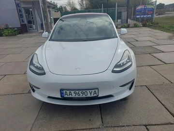 Авто Tesla Model 3 2018 № 7961587