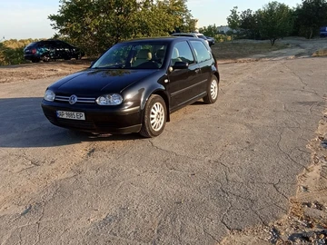 Авто Volkswagen Golf 2001 № 7961661