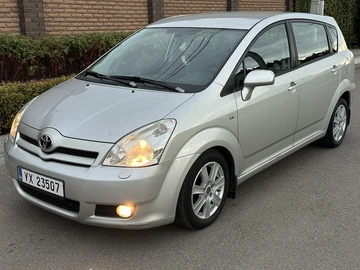 Авто Toyota Corolla Verso 2007 № 7961735