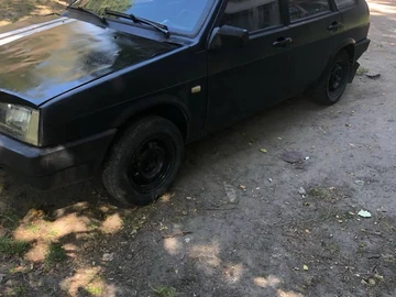 Авто ВАЗ 2109 1998 № 7961793