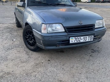 Авто Opel Admiral 1986 № 7961922