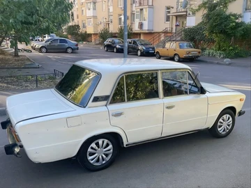 Авто ВАЗ 2106 1989 № 7962025