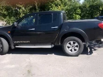 Авто Mitsubishi L 200 2012 № 7962057