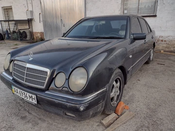 Авто Mercedes E Серия 1995 № 7962177