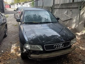 Авто Audi A4 1996 № 7962186