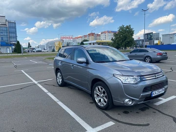 Авто Mitsubishi Outlander 2013 № 7962191
