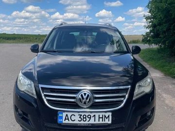 Авто Volkswagen Tiguan 2010 № 7962198