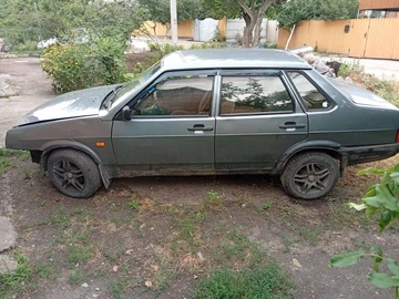 Авто ВАЗ 21099 2000 № 7962202