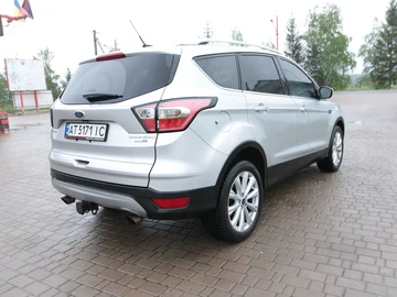 Авто Ford Escape 2017 № 7962233