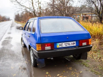 Авто ВАЗ 2109 1992 № 7962261