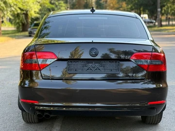 Авто Skoda Superb 2014 № 7962284