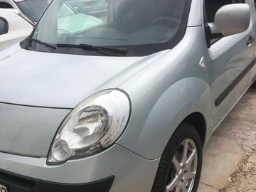 Авто Renault Kangoo Passenger 2009 № 7962289