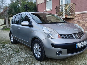 Авто Nissan Note 2006 № 7962382
