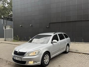 Авто Skoda Octavia 2010 № 7962398