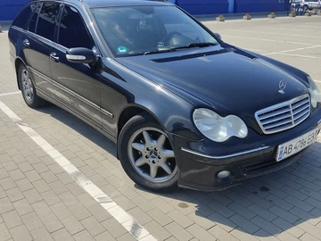 Авто Mercedes 220 2004 № 7962409