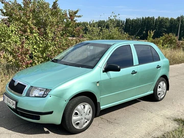 Авто Skoda Fabia 2000 № 7962430