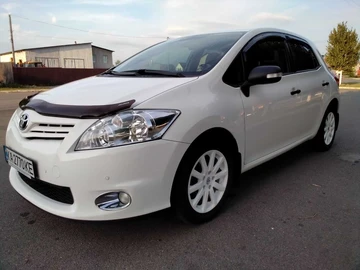 Авто Toyota Auris 2012 № 7962431
