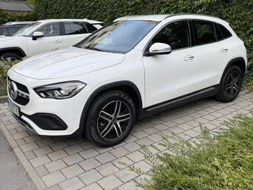 Авто Mercedes 200 2022 № 7962456