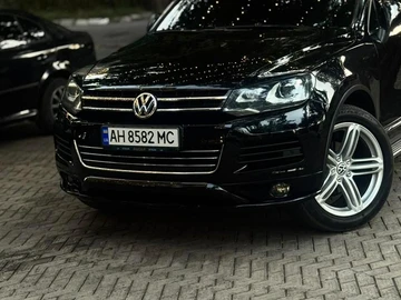 Авто Volkswagen Touareg 2012 № 7962488