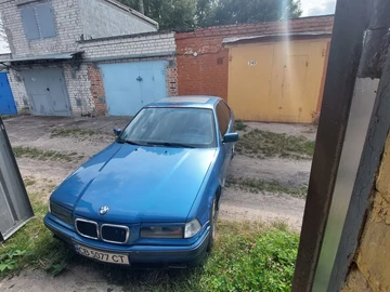 Авто BMW 3 Серия 1992 № 7962547
