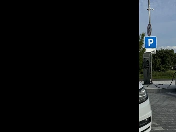 Авто Volkswagen Touran 2016 № 7962620