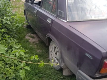Авто ВАЗ 2107 2003 № 7962655