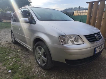 Авто Volkswagen Touran 2005 № 7962823