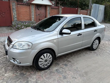 Авто Chevrolet Aveo 2008 № 7962898