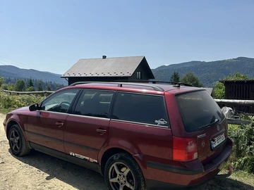 Авто Volkswagen Passat Variant 1996 № 7962982