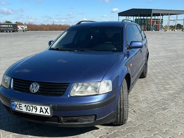 Авто Volkswagen Passat Sedan 1998 № 7963025