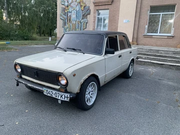 Авто ВАЗ 2101 1992 № 7963078