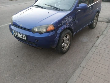 Авто Honda Hr-V 2000 № 7963086