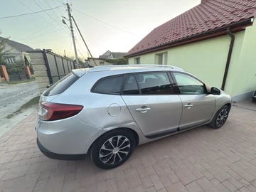 Авто Renault Megane 2011 № 7963124